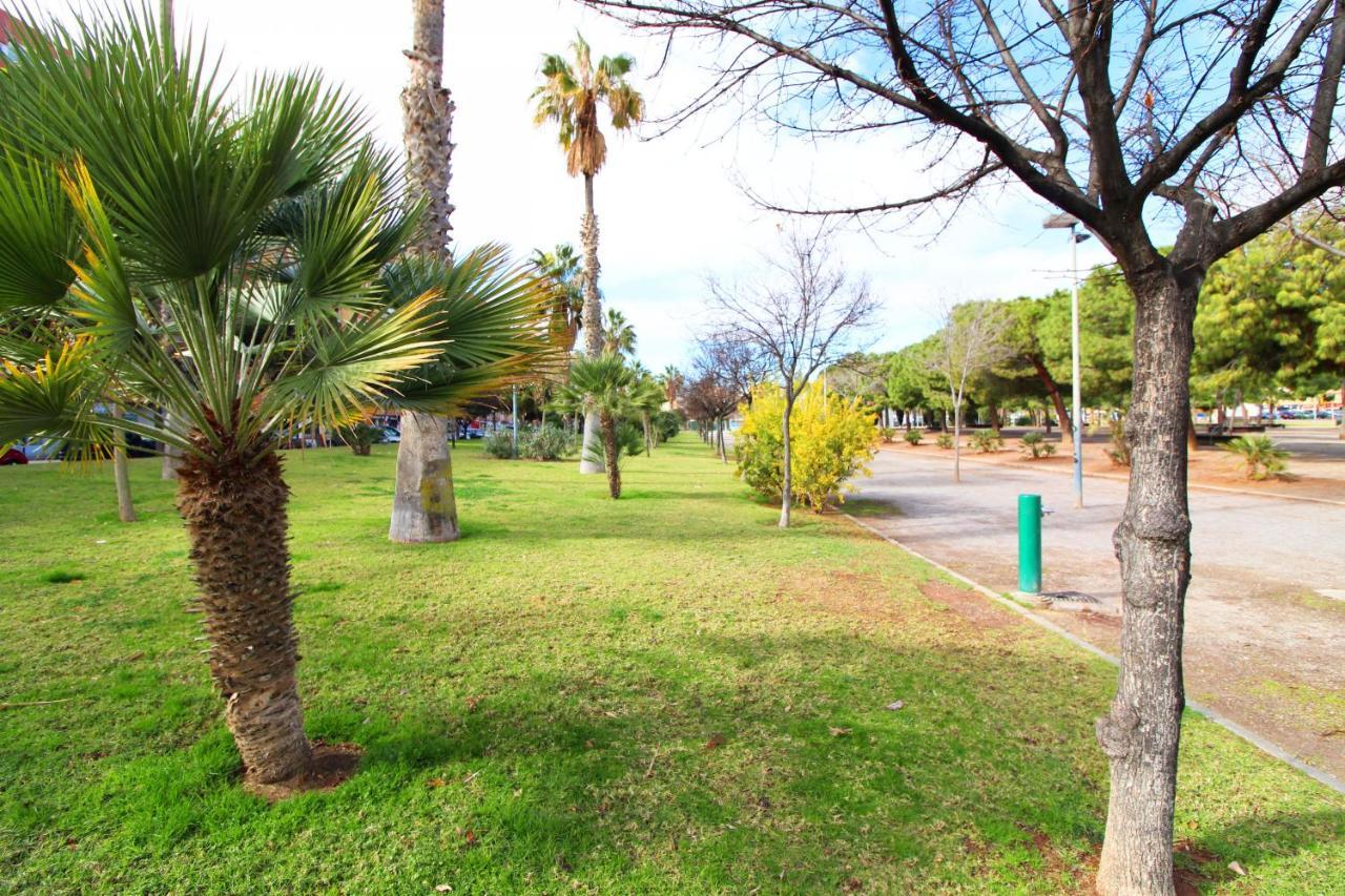 Global Properties, Los Claveles - Práctico apartamento con WIFI en Sagunto Esterno foto