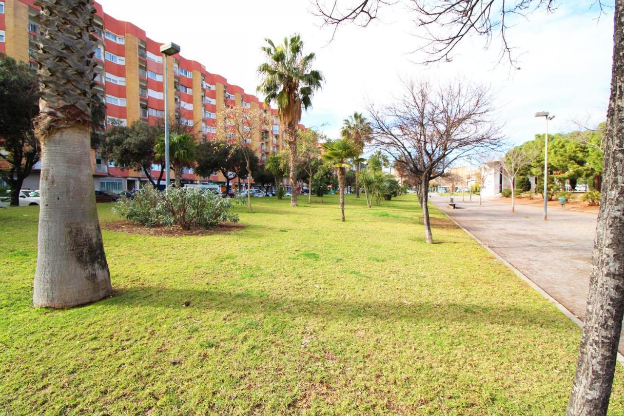 Global Properties, Los Claveles - Práctico apartamento con WIFI en Sagunto Esterno foto
