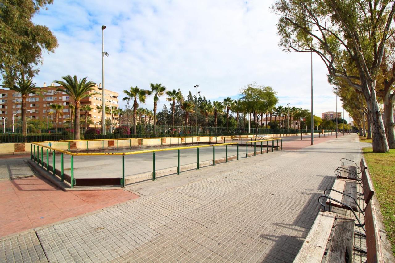 Global Properties, Los Claveles - Práctico apartamento con WIFI en Sagunto Esterno foto