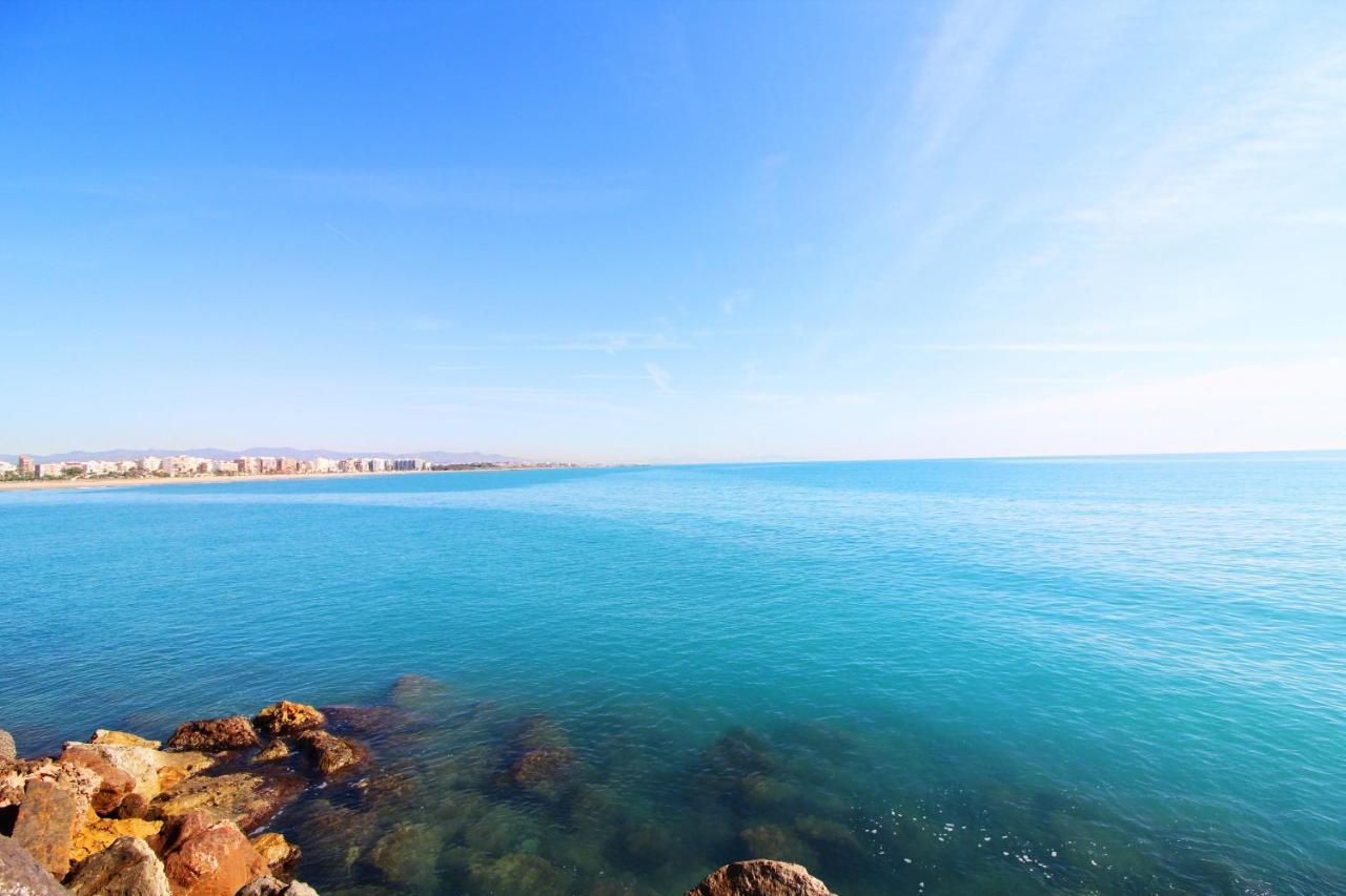Global Properties, Los Claveles - Práctico apartamento con WIFI en Sagunto Esterno foto