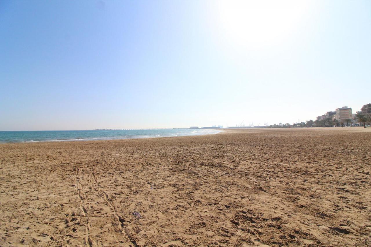 Global Properties, Los Claveles - Práctico apartamento con WIFI en Sagunto Esterno foto