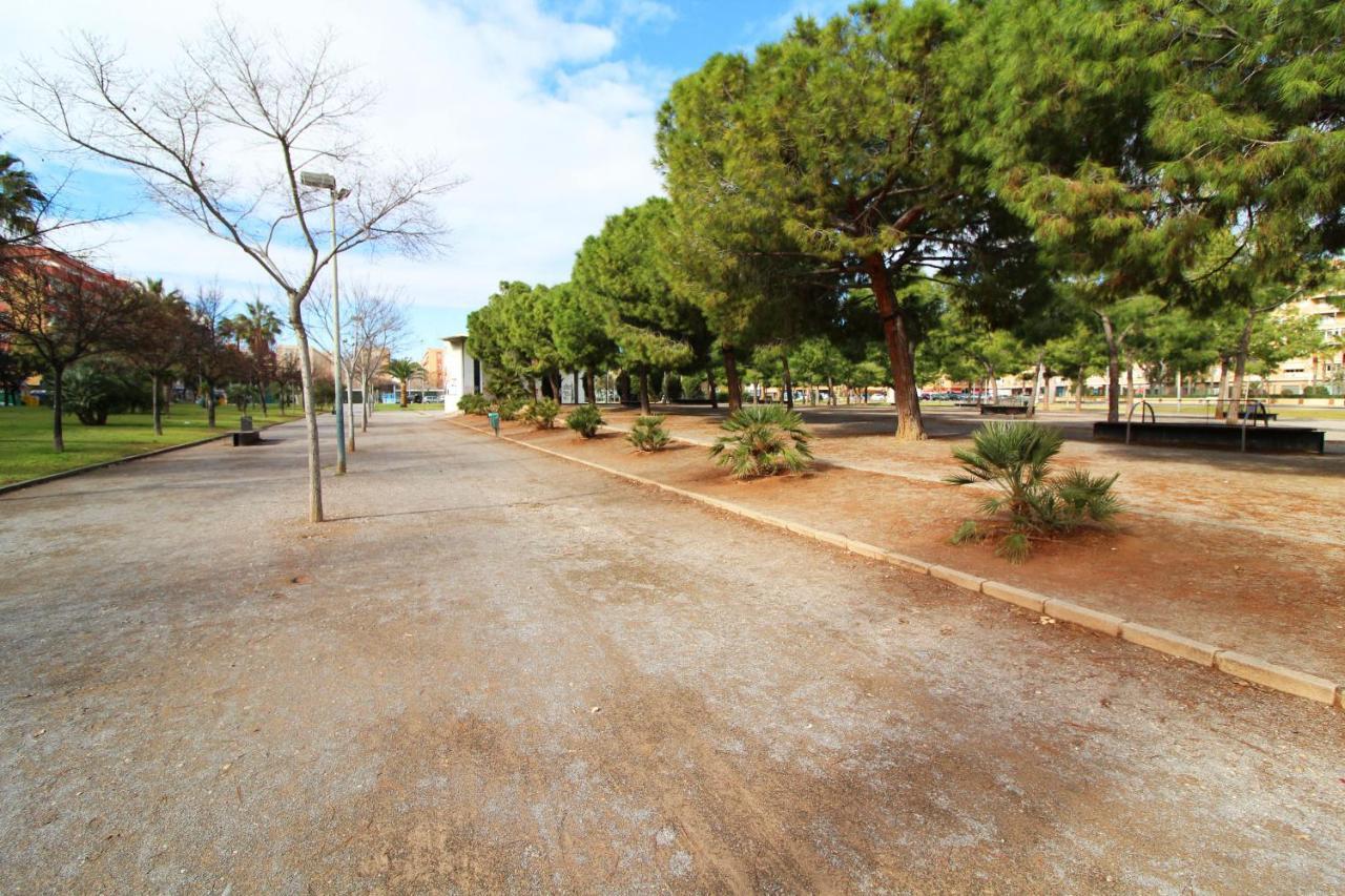 Global Properties, Los Claveles - Práctico apartamento con WIFI en Sagunto Esterno foto