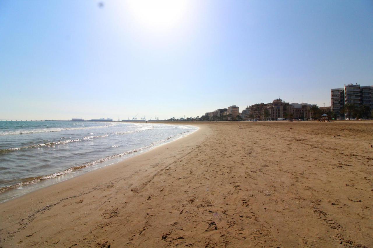 Global Properties, Los Claveles - Práctico apartamento con WIFI en Sagunto Esterno foto